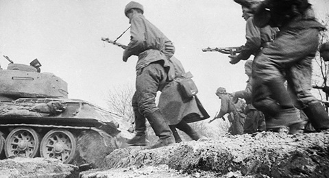 ໜັງສືພິມຫວຽດນາມຍ້ອງຍໍສັນລະເສີນໄຊຊະນະຟາດຊິດ